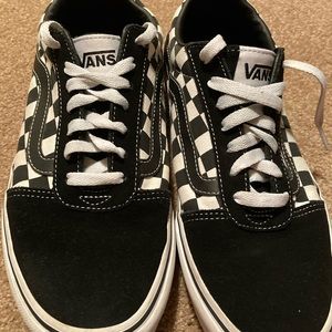 Vans Old Skool Checkerboard style